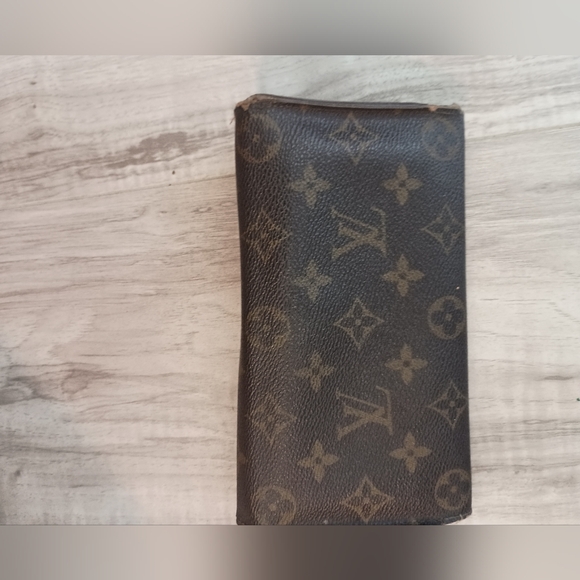 Louis Vuitton Monogram Porte Tresor International Trifold Long Wallet - Picture 5 of 12